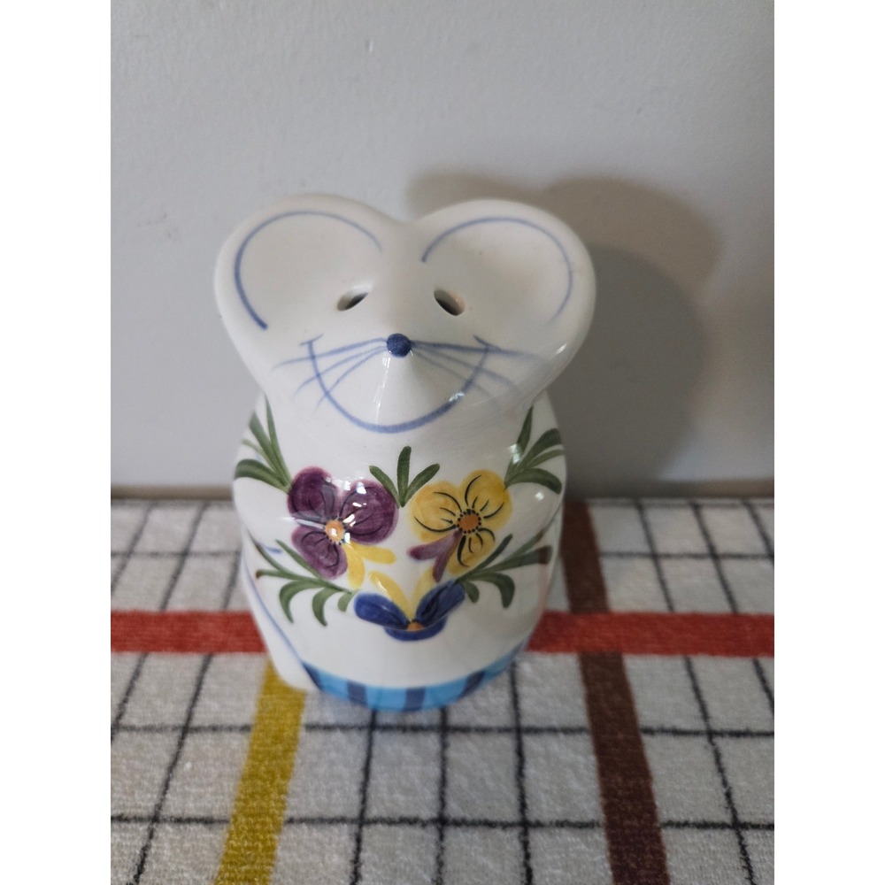 L. Gates 2000 Ceramic Mouse Figurine Hand Painted Pansy Floral Blue White 5.75"